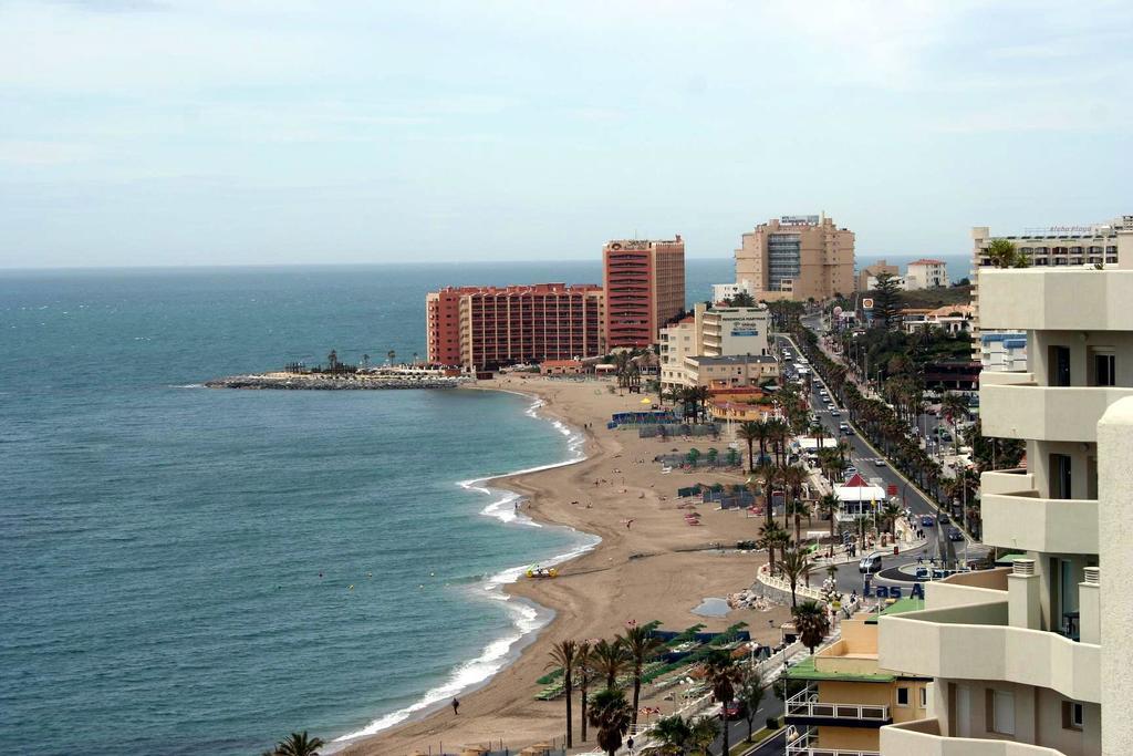 VIVE BENALMÁDENA Estudios Benal Beach Esterno foto